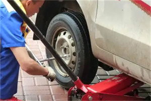 马尔康附近拖车24小时服务热线电话