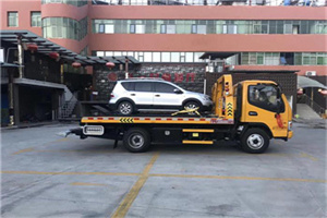 马尔康汽车紧急补胎换胎救援